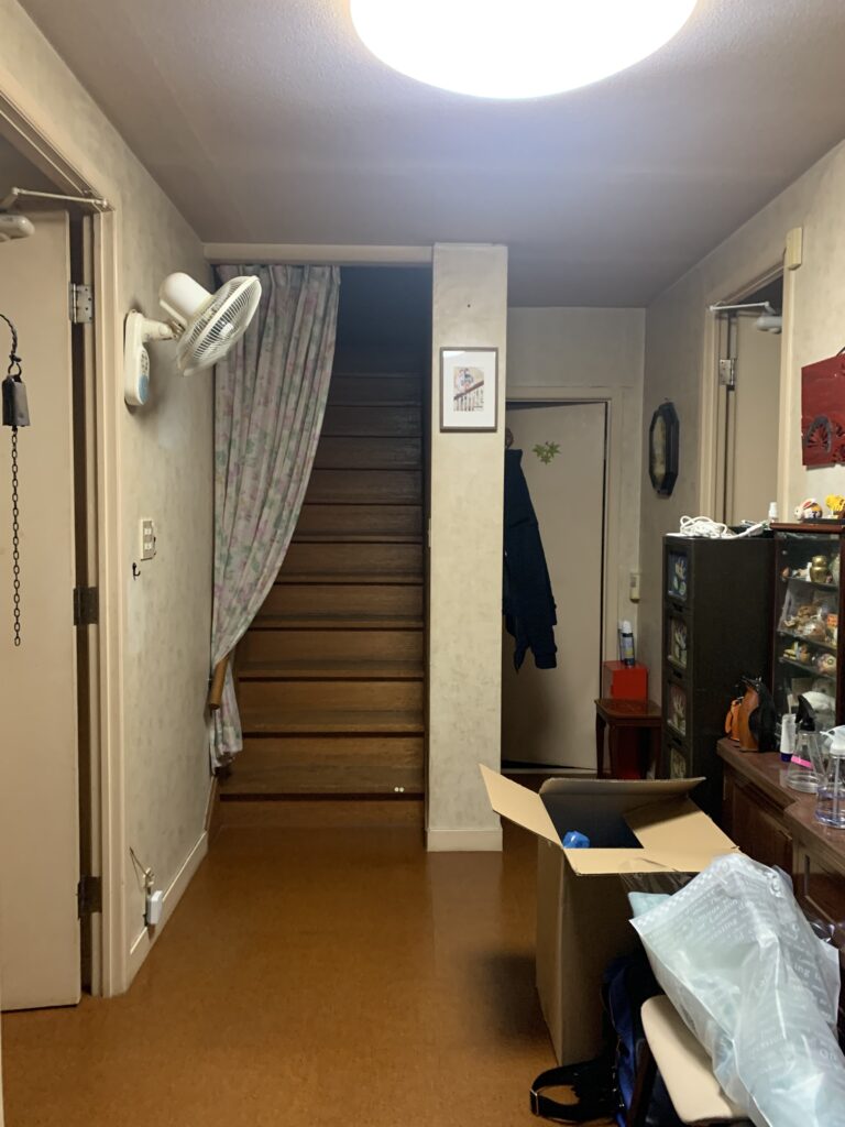 施工前（玄関）